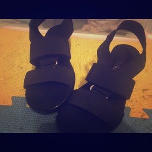 I am selling shoes and other kinds of stuff